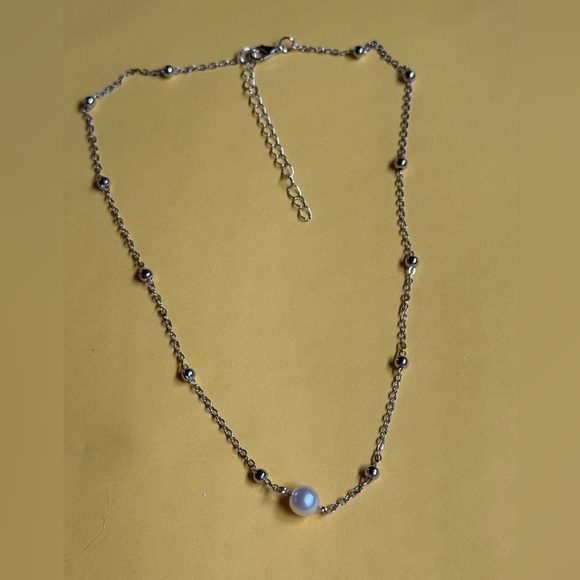 Silver Necklace with Pearl Accent - Picture 2 of 3